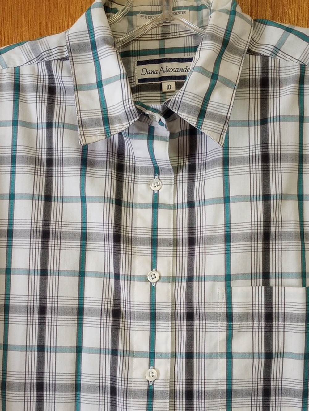 Dana Alexander Plaid Cotton & Polyester Button Down Top. White Teal Black Gray